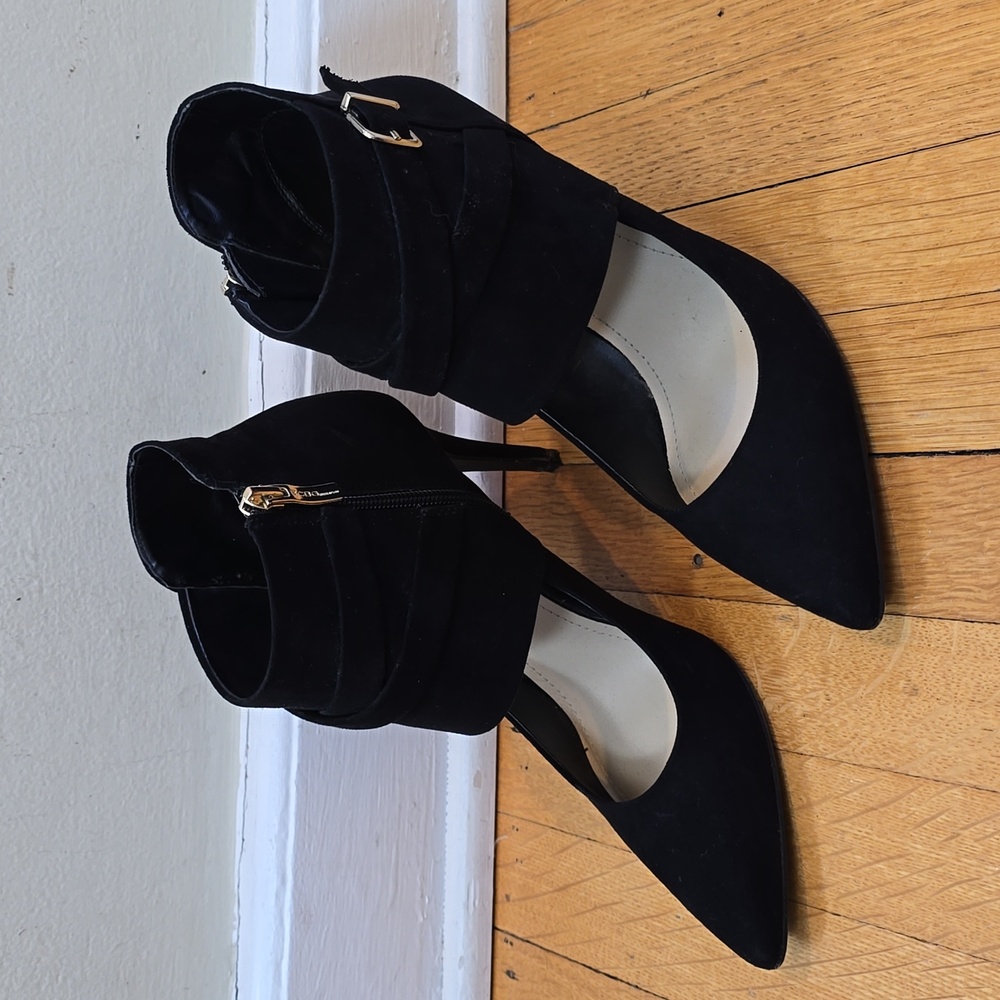 BCBGeneration, Lemie X Cutout Pointed Toe Stiletto Booties, Black, GUC, W's 8.5